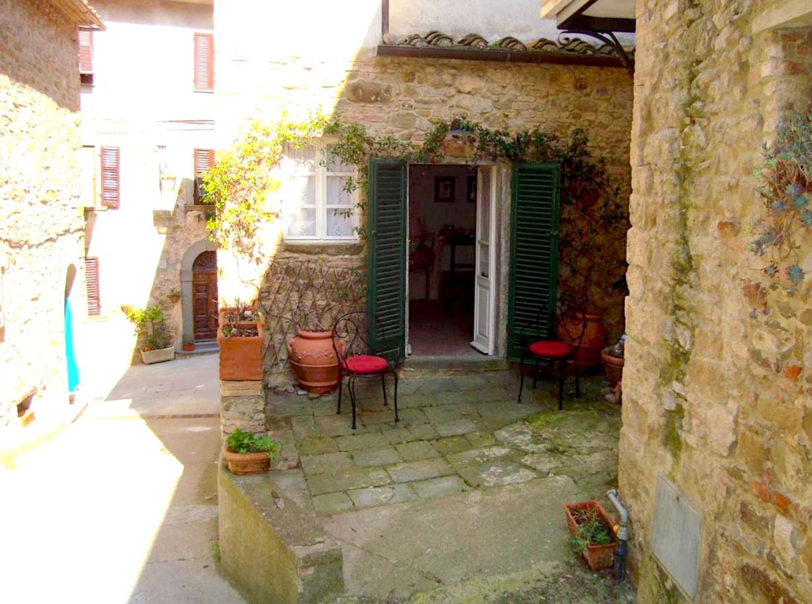 La Nella Apartment Chianni Exterior photo